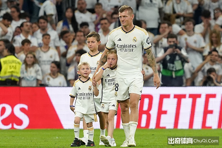 东西方棋坛,巨匠争霸,国际象棋巅,开云体育官网,开云App下载,开云体育直播,开云娱乐,开云平台